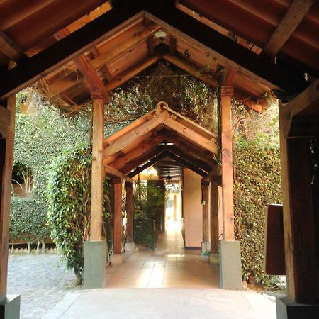 Hotel Posada De Don Rodrigo Panajachel Bagian luar foto