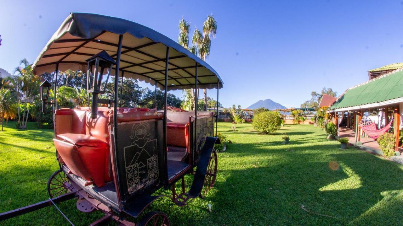 Hotel Posada De Don Rodrigo Panajachel Bagian luar foto